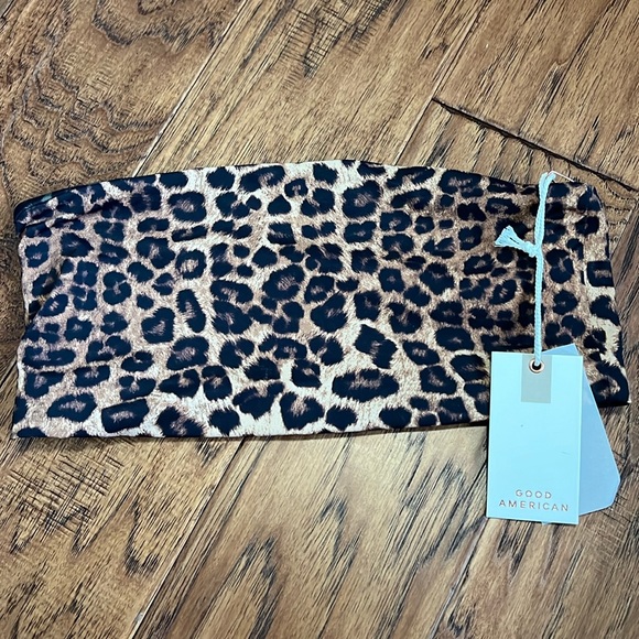 Good American Reversable Strapless Bikini - Picture 2 of 4